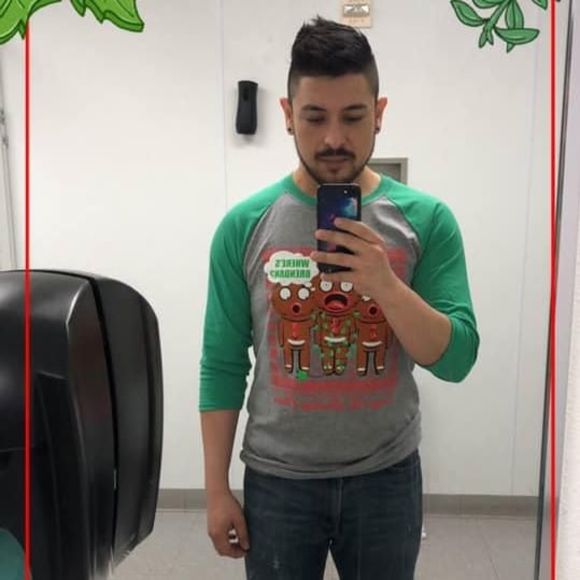 Meet your Posher, Erik - Picture 1 of 1